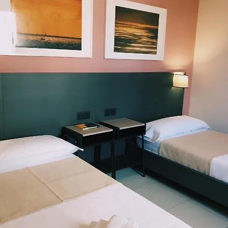 8 Islas Hotel
