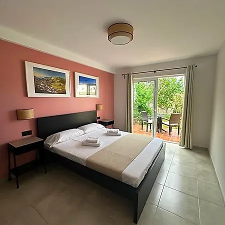 8 Islas Hotel