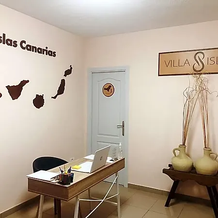 8 Islas Hotel *