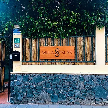 Hotel 8 Islas